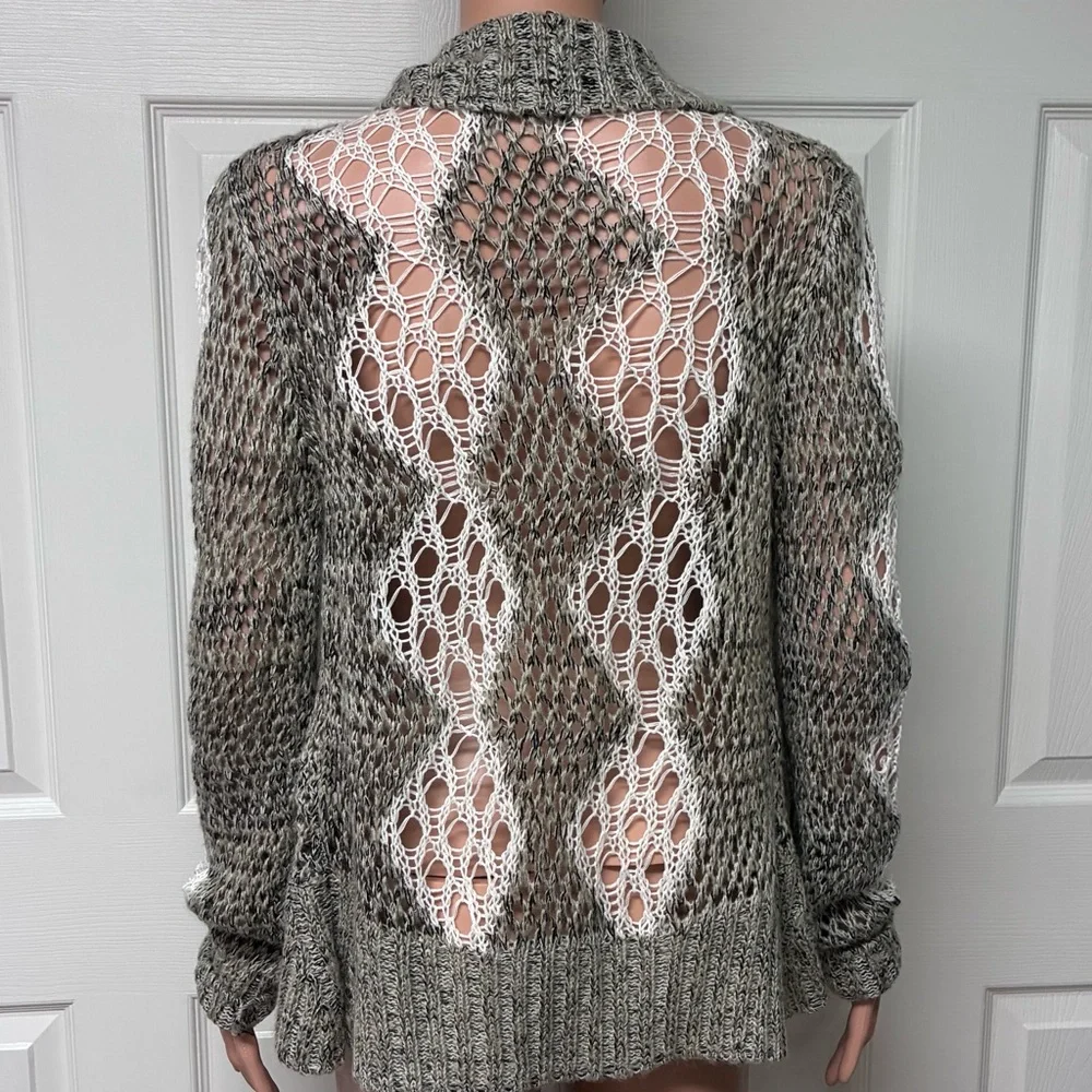 NWT Poof Dark Oatmeal/Ecru open crochet shrug / cardigan sweater, size MEDIUM - Picture 2 of 11